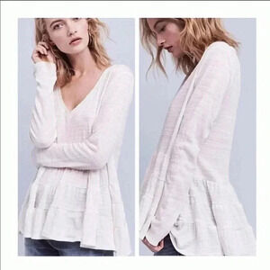 Deletta Anthropologie • Cream Tiered Thea Ruffle Top S​​